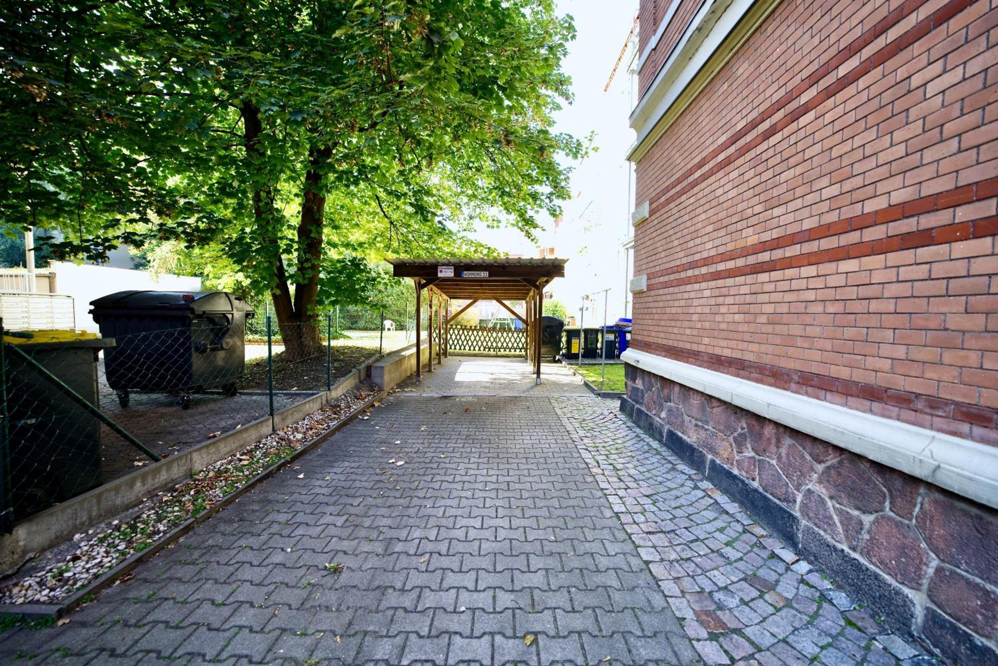 Edler Wohnraum Noble Stadtoase Mit Boxspringbett, Kaffeevollautomat & Parkplatz Zwickau Kültér fotó